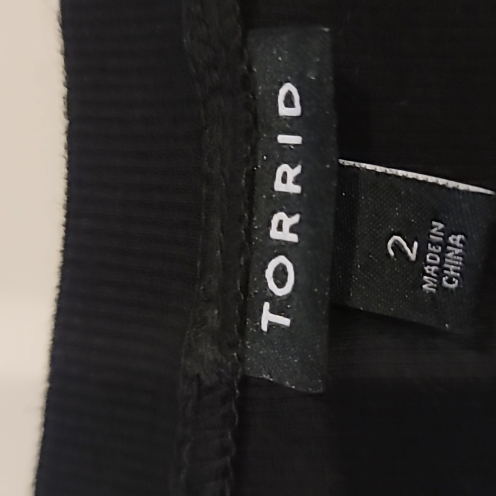 Torrid Knit Sequin Sleeve Top Black   2X - Picture 6 of 12